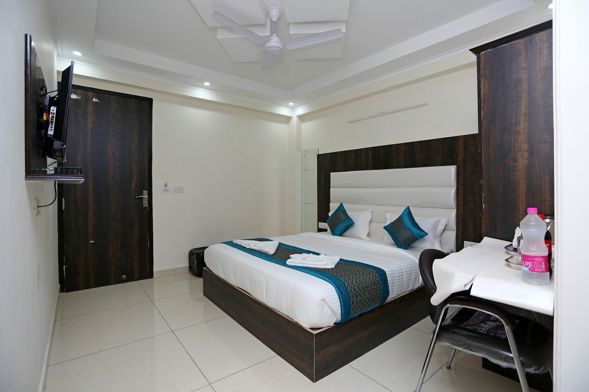 Hotel Aero Stay New Delhi Exterior foto