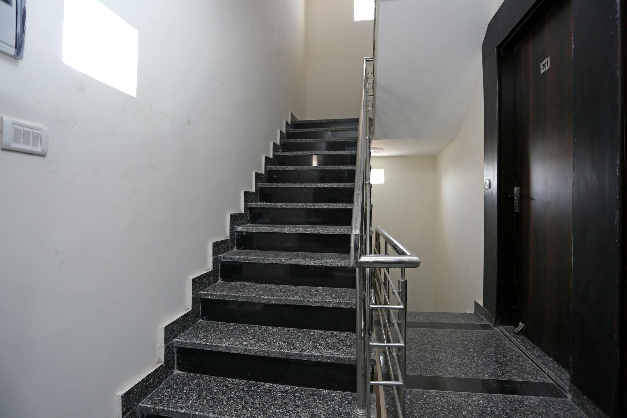 Hotel Aero Stay New Delhi Exterior foto