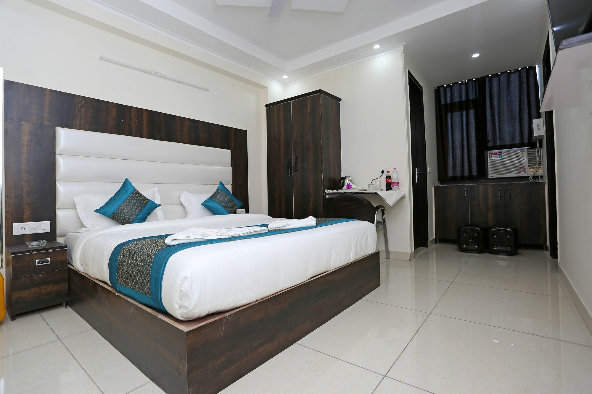 Hotel Aero Stay New Delhi Exterior foto