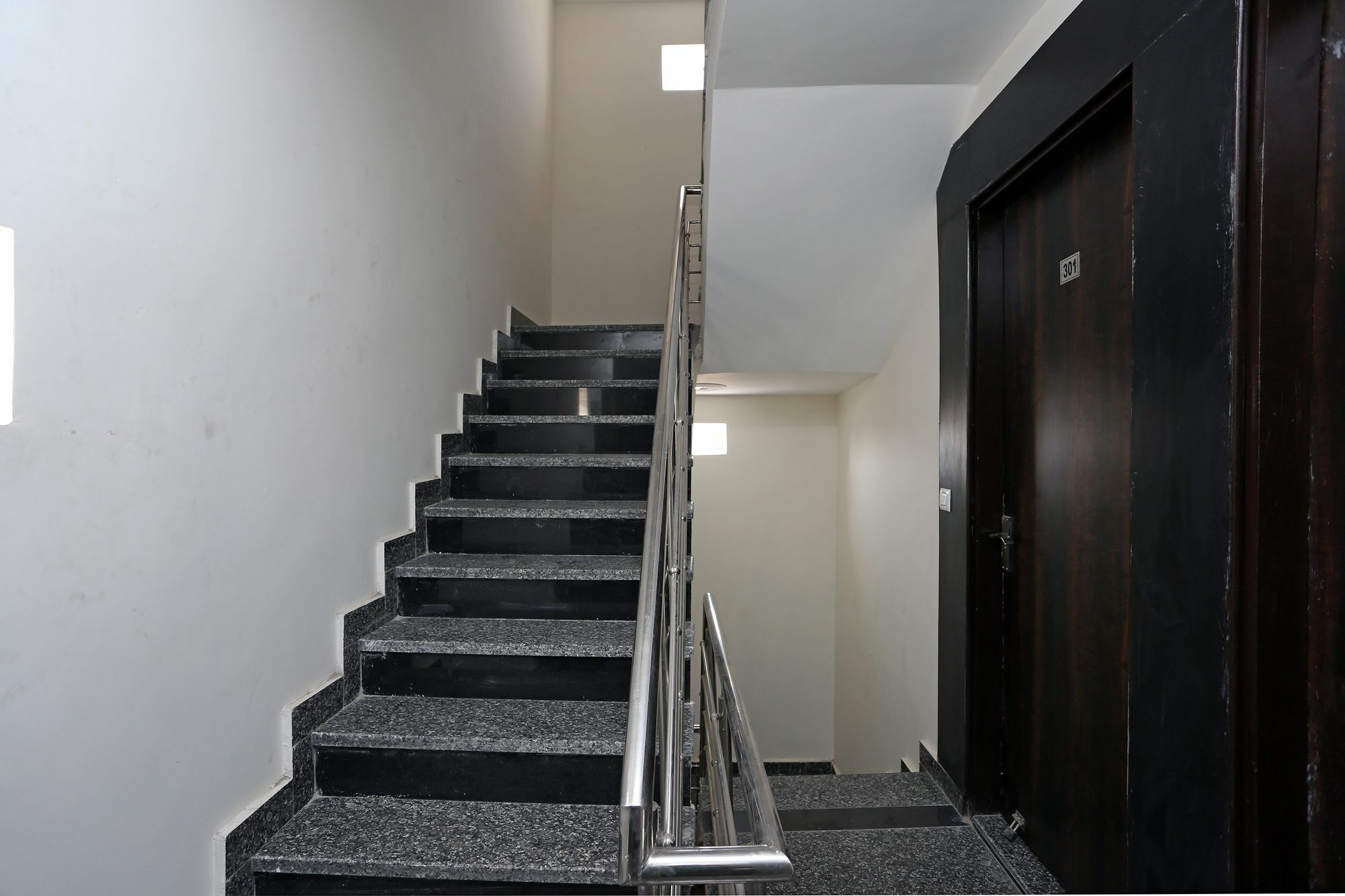 Hotel Aero Stay New Delhi Exterior foto